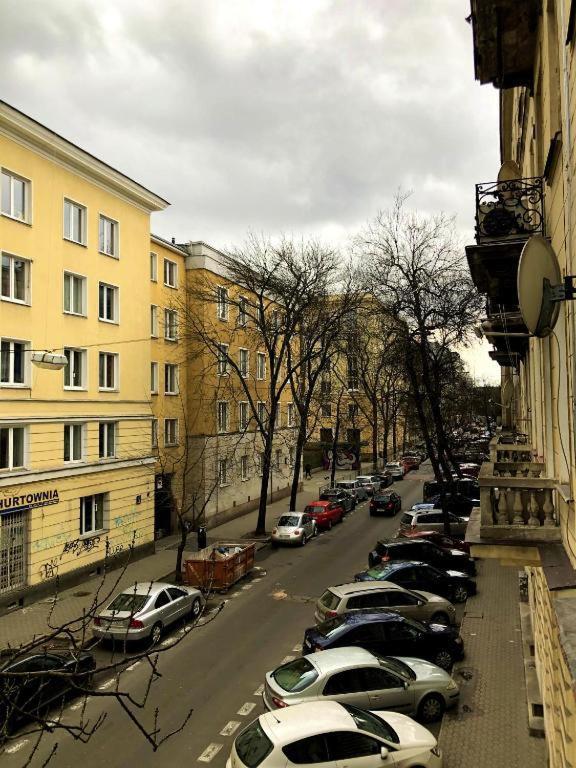 Wilcza 54 Prywatne Mieszkanie Z Balkonem W Centrum 400M Od Dworca Centralnego Samodzielne Zameldowanie! Self Check-In System! Varsó Kültér fotó